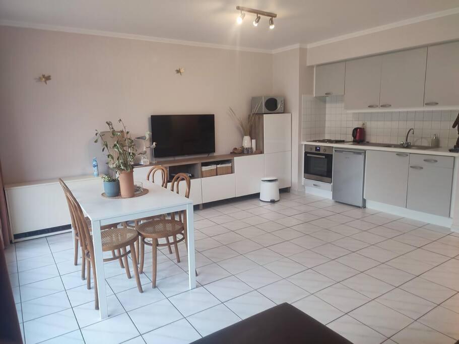 4-Persoons Appartement Met Een Mooi Uitzicht Де Панбархат Экстерьер фото